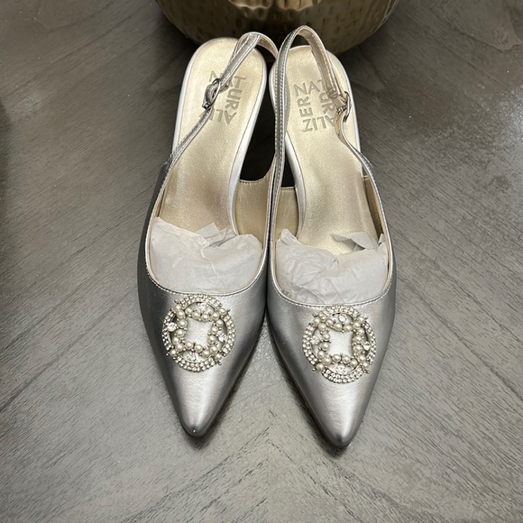 NATURALIZER EMILY EMBELLISHED SLINGBACK HEELS - Picture 9 of 12